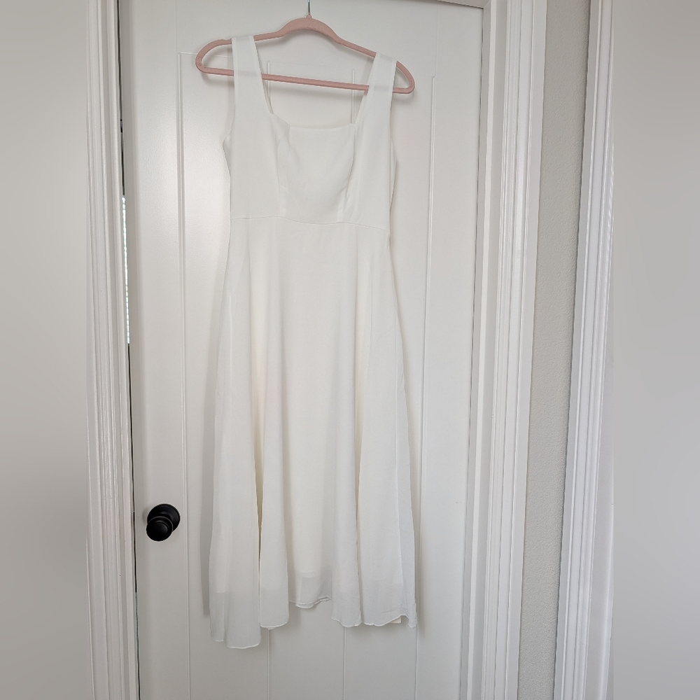 Commense Flowy White Dress - Picture 5 of 7